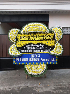 Papan Bunga Duka di Tanjung Medan